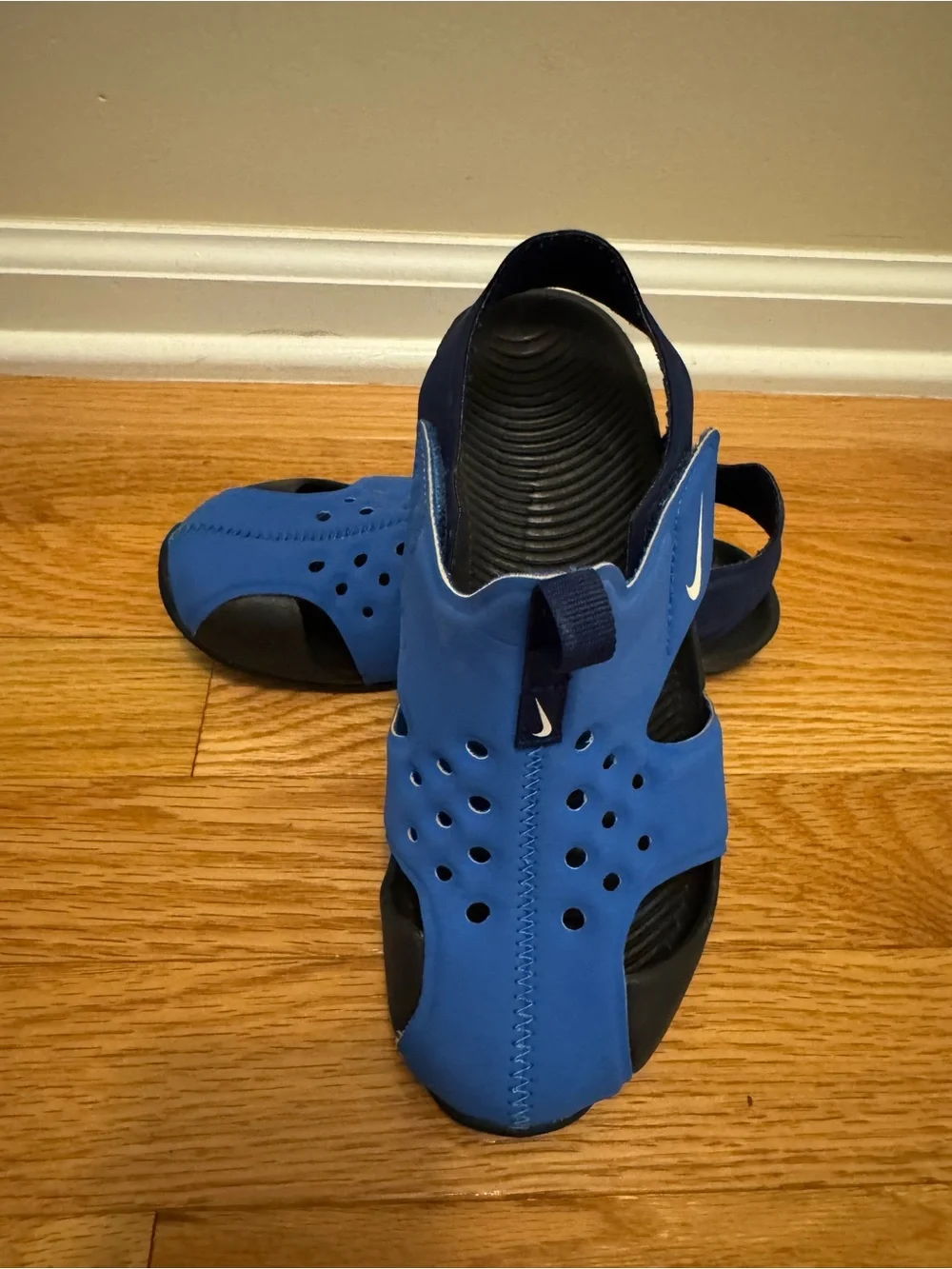 Kids Nike Sunray Protect - Blue Slip-On Sandals with Back Strap - Size 1Y
